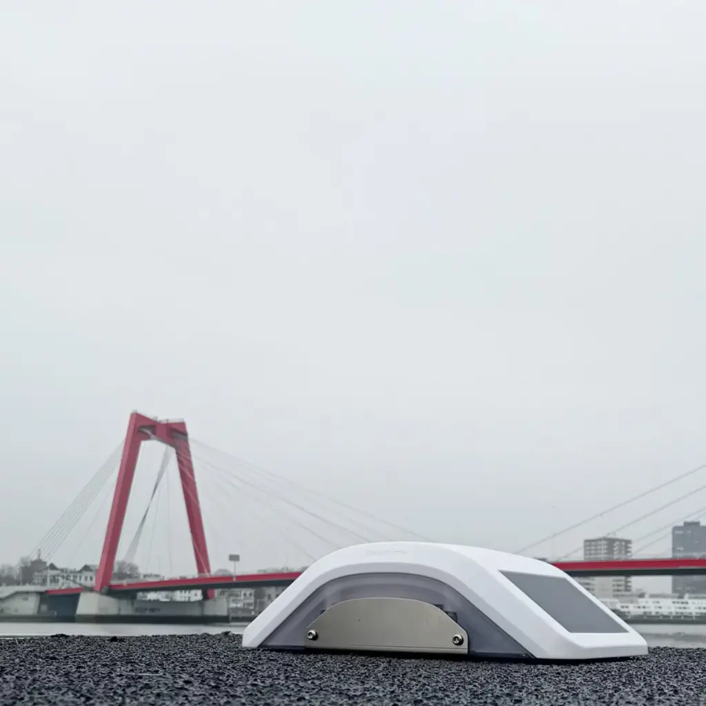 Locator Two square (6).webp