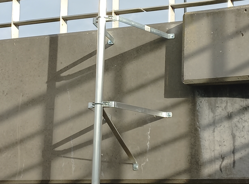 AC-105 Mounting bracket reference station vertical wall